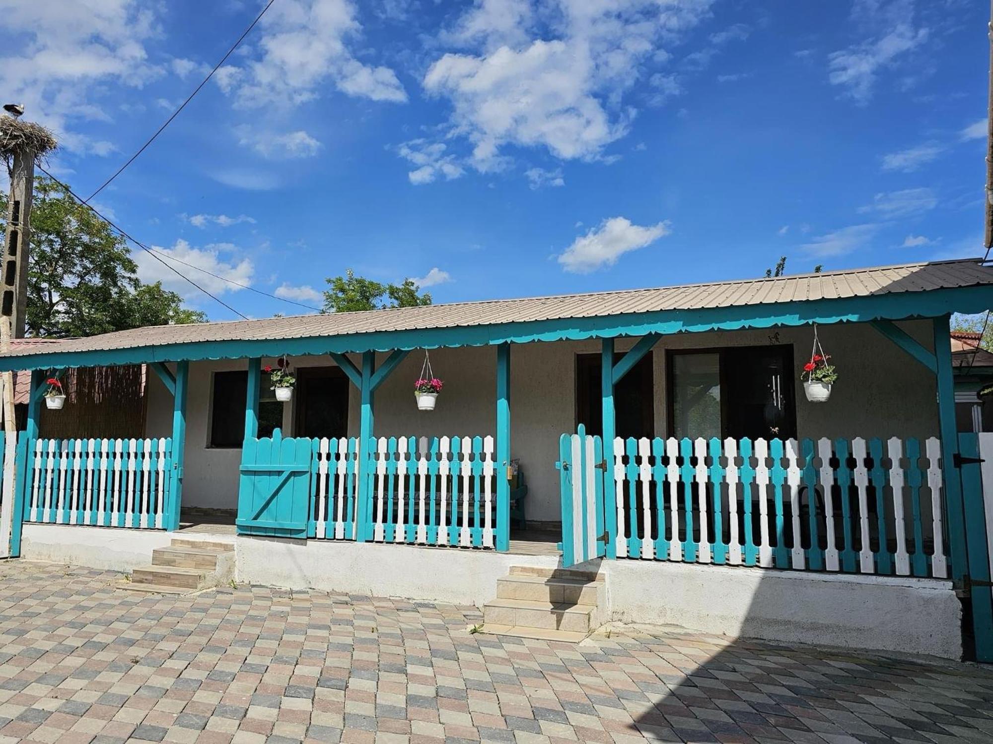 Casa Marcone Guest House Partizanii Exterior photo